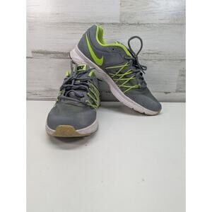 Nike Men's Air Relentles 6 Shoes Size 9.5 Gray Volt Yellow‎ 843836-003